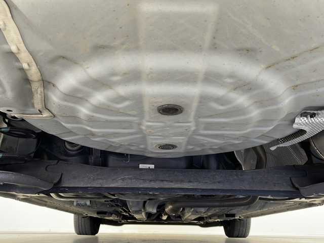 日産 ノート e－パワー X 栃木県 2018(平30)年 6.1万km ホワイト 衝突軽減ブレーキ/禁煙車/インテリジェントルームミラー/オートライト/オートエアコン/LEDヘッドライト/純正ナビ/（CD/DVD/BT/TV/FM/AM)/サイドバイザー/社外フロアマット/電動格納ミラー/フォグライト/社外ドラレコ