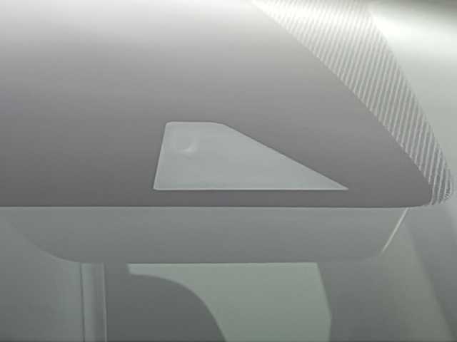 日産 ノート e－パワー X 栃木県 2018(平30)年 6.1万km ホワイト 衝突軽減ブレーキ/禁煙車/インテリジェントルームミラー/オートライト/オートエアコン/LEDヘッドライト/純正ナビ/（CD/DVD/BT/TV/FM/AM)/サイドバイザー/社外フロアマット/電動格納ミラー/フォグライト/社外ドラレコ