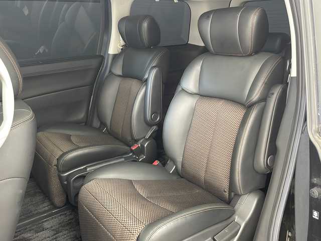 日産 エルグランド 250ハイウェイスター 兵庫県 2010(平22)年 5.3万km ファントムブラック ・純正ナビ/BT/CD/DVD/TV/・純正フリップダウンモニター/・ビルトインETC/・アラウンドビューモニター/・パワースライドドア/・ハーフレザーシート/・AC100V電源/・360°ドライブレコーダー/・ステアリングスイッチ/・社外車高調/・社外20インチアルミホイール/・HIDヘッドライト/・オートライト/・スマートキー/・プッシュスタート/・カーテンエアバッグ