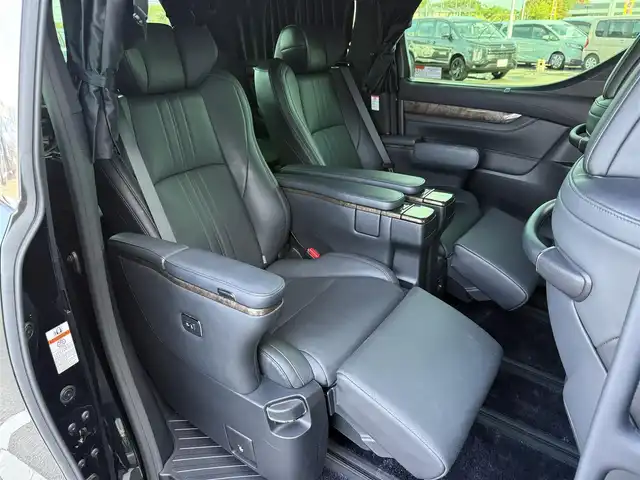 トヨタ アルファードハイブリット エグゼクティブ ラウンジ S 東京都 2021(令3)年 2.3万km ブラック ダブルサンルーフ/JBLサウンドシステム/純正メーカーナビ/CD/DVD/BT/AM/FM/USB/HDMI/TV/パノラミックビューモニター/リアエンターテイメント/電動サイドステップ/両側パワースライドドア/AC1500W/セーフティセンス/プリクラッシュセーフティ/レーントレーシングアシスト/オートハイビーム/レーダークルーズコントロール/クリアランスソナー/モデリスタエアロ/電動リアゲート/本革シート/シートヒーター/ベンチレーション/ステアリングヒーター