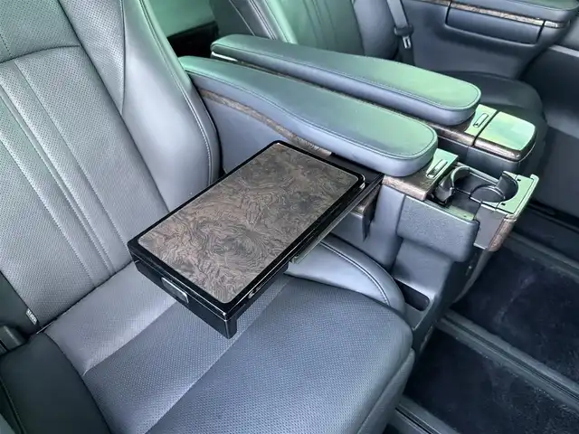 トヨタ アルファードハイブリット エグゼクティブ ラウンジ S 東京都 2021(令3)年 2.3万km ブラック ダブルサンルーフ/JBLサウンドシステム/純正メーカーナビ/CD/DVD/BT/AM/FM/USB/HDMI/TV/パノラミックビューモニター/リアエンターテイメント/電動サイドステップ/両側パワースライドドア/AC1500W/セーフティセンス/プリクラッシュセーフティ/レーントレーシングアシスト/オートハイビーム/レーダークルーズコントロール/クリアランスソナー/モデリスタエアロ/電動リアゲート/本革シート/シートヒーター/ベンチレーション/ステアリングヒーター