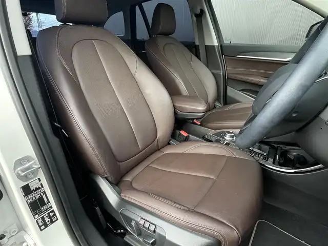 ＢＭＷ Ｘ１ xDrive 18d 長野県 2022(令4)年 0.6万km パール 4WD/ ハイラインパッケージ / ダコタレザーシート / モカ / コンフォートパッケージ/ シートヒーター / ACC / LKA / インテリジェントセーフティ / 純正ナビ / BT  / バックカメラ / クリアランスソナー / ドラレコ ミラー一体型ETC / パワーバックドア / 純正18AW