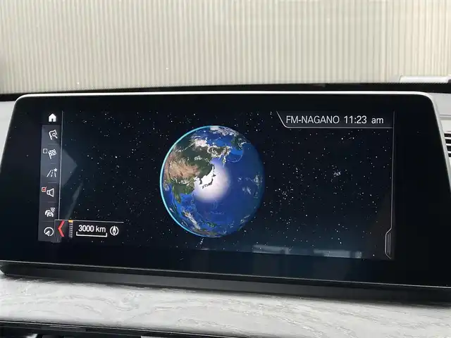 ＢＭＷ Ｘ１ xDrive 18d 長野県 2022(令4)年 0.6万km パール 4WD/ ハイラインパッケージ / ダコタレザーシート / モカ / コンフォートパッケージ/ シートヒーター / ACC / LKA / インテリジェントセーフティ / 純正ナビ / BT  / バックカメラ / クリアランスソナー / ドラレコ ミラー一体型ETC / パワーバックドア / 純正18AW