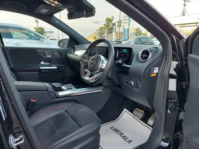 メルセデス・ベンツ Ｍ・ベンツ Ｂ２００ｄ AMGライン 滋賀県 2021(令3)年 3.4万km コスモスブラック 純正ナビ/フルセグTV/Bluetooth接続/バックカメラ/アダプティブクルーズコントロール/レーンキープアシスト/ブラインドスポットモニター/衝突被害軽減ブレーキ/純正18インチアルミホイール/シートヒーター/電動リアゲート/ハーフレーザーシート/コーナーセンサー/スマートキー/プッシュスタート