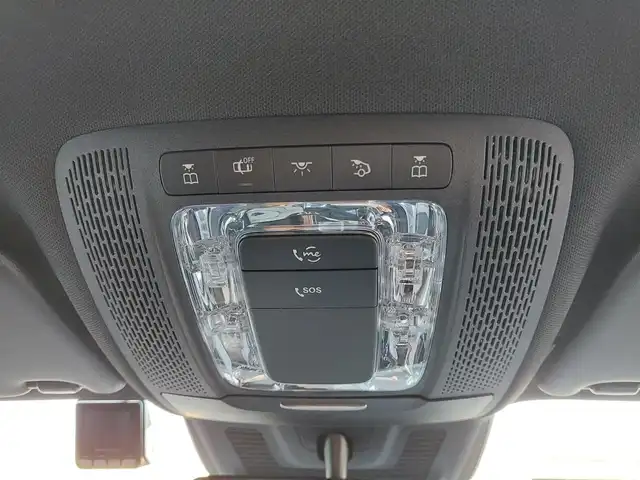 メルセデス・ベンツ Ｍ・ベンツ Ｂ２００ｄ AMGライン 滋賀県 2021(令3)年 3.4万km コスモスブラック 純正ナビ/フルセグTV/Bluetooth接続/バックカメラ/アダプティブクルーズコントロール/レーンキープアシスト/ブラインドスポットモニター/衝突被害軽減ブレーキ/純正18インチアルミホイール/シートヒーター/電動リアゲート/ハーフレーザーシート/コーナーセンサー/スマートキー/プッシュスタート