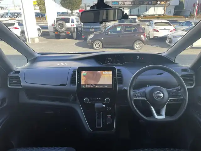 日産 セレナ ハイウェイスター V 埼玉県 2019(令1)年 4万km ブリリアントホワイトパール ワンオーナー/4WD/純正ナビ（CD/DVD/フルセグ/BT)/プロパイロット/アラウンドビューモニター/両側パワースライドドア/ハンズフリーオートスライドドア/ブラインドスポットモニター/エマージェンシーブレーキ/前後コーナーセンサー/アイドリングストップ/前方ドライブレコーダー/LEDヘッドライト/ETC/純正アルミ積込(195/65/R15)/スペアキー1本