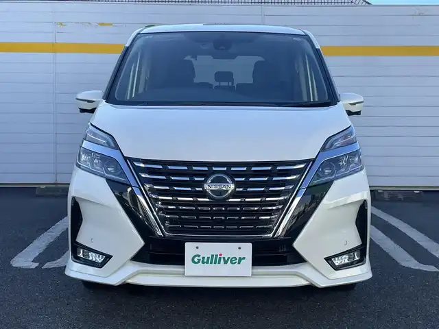 日産 セレナ ハイウェイスター V 埼玉県 2019(令1)年 4万km ブリリアントホワイトパール ワンオーナー/4WD/純正ナビ（CD/DVD/フルセグ/BT)/プロパイロット/アラウンドビューモニター/両側パワースライドドア/ハンズフリーオートスライドドア/ブラインドスポットモニター/エマージェンシーブレーキ/前後コーナーセンサー/アイドリングストップ/前方ドライブレコーダー/LEDヘッドライト/ETC/純正アルミ積込(195/65/R15)/スペアキー1本