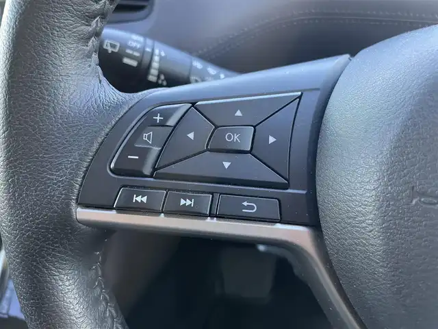 日産 セレナ ハイウェイスター V 埼玉県 2019(令1)年 4万km ブリリアントホワイトパール ワンオーナー/4WD/純正ナビ（CD/DVD/フルセグ/BT)/プロパイロット/アラウンドビューモニター/両側パワースライドドア/ハンズフリーオートスライドドア/ブラインドスポットモニター/エマージェンシーブレーキ/前後コーナーセンサー/アイドリングストップ/前方ドライブレコーダー/LEDヘッドライト/ETC/純正アルミ積込(195/65/R15)/スペアキー1本