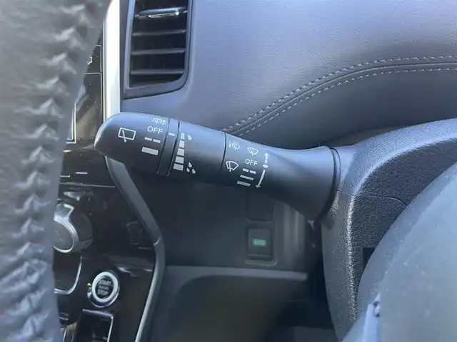 日産 セレナ ハイウェイスター V 埼玉県 2019(令1)年 4万km ブリリアントホワイトパール ワンオーナー/4WD/純正ナビ（CD/DVD/フルセグ/BT)/プロパイロット/アラウンドビューモニター/両側パワースライドドア/ハンズフリーオートスライドドア/ブラインドスポットモニター/エマージェンシーブレーキ/前後コーナーセンサー/アイドリングストップ/前方ドライブレコーダー/LEDヘッドライト/ETC/純正アルミ積込(195/65/R15)/スペアキー1本