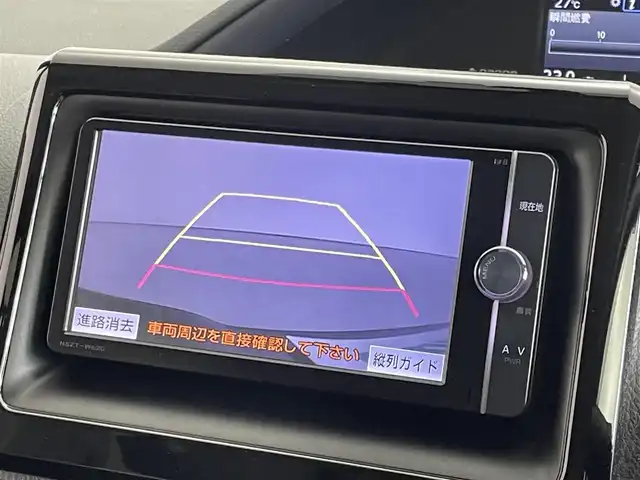 トヨタ ヴォクシー V 埼玉県 2014(平26)年 5.6万km ブラック 純正ナビ（Bluetooth/CD/DVD/フルセグTV)/後席用フリップダウンモニター/バックカメラ/両側パワースライドドア/ビルトインETC/クルーズコントロール/純正15インチアルミホイール/オートマチックハイビーム/LEDヘッドライト/フォグランプ/純正フロアマット/純正ドアバイザー/プッシュスタート/スマートキー/ステアリングスイッチ