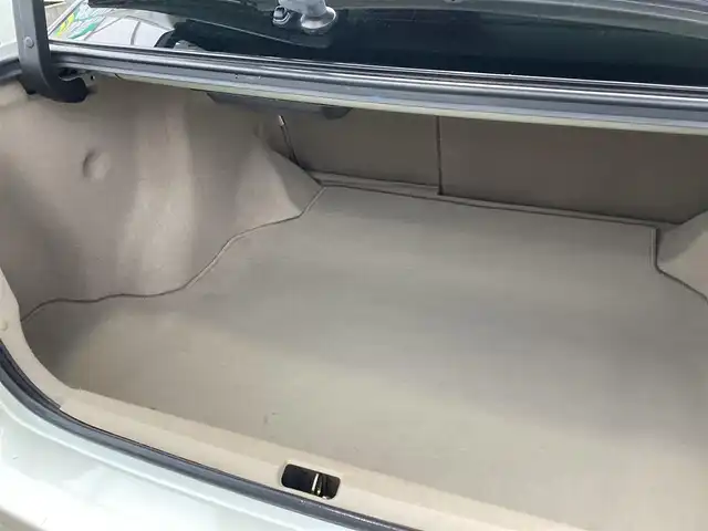 トヨタ プレミオ F Lパッケージ プレミアムED 京都府 2004(平16)年 9.3万km シルバーM ワンオーナー/純正ＨＤＤナビ/ETC/HIDヘッドライト/フロントフォグ/キーレスエントリー/ウッド調コンビハンドル/ウッド調パネル/スペアキー/新車保証書/取扱説明書
