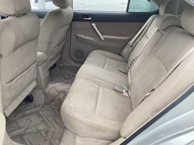 トヨタ プレミオ F Lパッケージ プレミアムED 京都府 2004(平16)年 9.3万km シルバーM ワンオーナー/純正ＨＤＤナビ/ETC/HIDヘッドライト/フロントフォグ/キーレスエントリー/ウッド調コンビハンドル/ウッド調パネル/スペアキー/新車保証書/取扱説明書