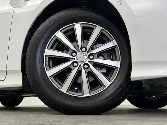 トヨタ プリウス Sセーフティプラス 群馬県 2018(平30)年 3.4万km ホワイトパールクリスタルシャイン 純正ナビ　バックカメラ　衝突軽減システム　レーンキープアシスト　パーキングアシスト　障害物センサー　横滑り防止　オートハイビーム　アダプティブクルーズコントロール　ＥＴＣ　スマートキー　禁煙