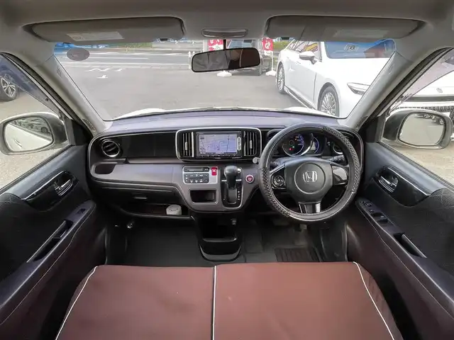 ホンダ Ｎ ＯＮＥ プレミアム 群馬県 2014(平26)年 5.9万km プレミアムホワイトパール 純正ナビ（VXM-145C）/・CD/SD/AUXa/バックカメラ/ステアリングリモコン/アイドリングストップ/横滑り防止装置/プッシュスタート/スマートキー/LEDオートライト/オートエアコン/純正フロアマット/純正アルミホイール/取説＆保証書/ETC