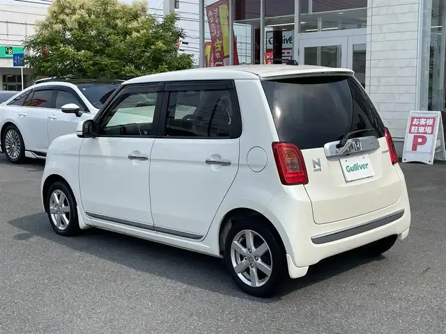 ホンダ Ｎ ＯＮＥ プレミアム 群馬県 2014(平26)年 5.9万km プレミアムホワイトパール 純正ナビ（VXM-145C）/・CD/SD/AUXa/バックカメラ/ステアリングリモコン/アイドリングストップ/横滑り防止装置/プッシュスタート/スマートキー/LEDオートライト/オートエアコン/純正フロアマット/純正アルミホイール/取説＆保証書/ETC