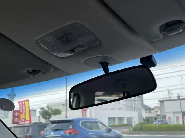 ホンダ Ｎ ＯＮＥ プレミアム 群馬県 2014(平26)年 5.9万km プレミアムホワイトパール 純正ナビ（VXM-145C）/・CD/SD/AUXa/バックカメラ/ステアリングリモコン/アイドリングストップ/横滑り防止装置/プッシュスタート/スマートキー/LEDオートライト/オートエアコン/純正フロアマット/純正アルミホイール/取説＆保証書/ETC