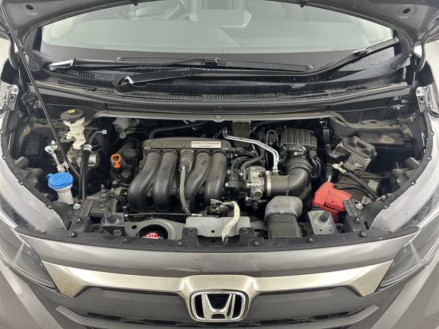 ホンダ フリード クロスター ホンダセンシング 愛知県 2021(令3)年 3.7万km スーパープラチナグレーメタリック 禁煙車/純正7インチナビ/（DVD/CD/AM/FM/Bluetooth/フルセグTV)/バックカメラ/ホンダセンシング/・衝突軽減ブレーキ/・レーンキープアシスト/・レーダークルーズコントロール/・誤発進抑制機能/ETC/前後ドライブレコーダー/両側パワースライドドア/ルーフレール/ハーフレザーシート/純正15インチアルミホイール/純正フロアマット/アイドリングストップ/スマートキー/スペアキー有/横滑り防止装置