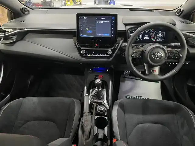 トヨタ ＧＲカローラ RZ 道央・札幌 2024(令6)年 0.4万km プラチナホワイトパールマイカ ワンオーナー/4WD/寒冷地仕様/1.6Lターボ/純正18インチAW/純正10.5型ナビ/フルセグTV/Bluetooth/Miracast/バックカメラ/JBLサウンド/GRハーフレザー/レーダークルーズコントロール/ヘッドアップディスプレイ/カーボンルーフ/シートヒーター（D/N）/ミラーヒーター/ブラインドスポットモニター/ステアリングヒーター/オートマチックハイビーム/ワイパーデアイサー/ヘッドライトレベライザー/ビルトインETC/プッシュスタート/スマートキー×2/LEDヘッドライト/前後フォグランプ/保証書/取扱説明書