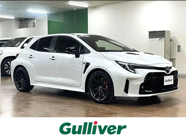 トヨタ ＧＲカローラ RZ 道央・札幌 2024(令6)年 0.4万km プラチナホワイトパールマイカ ワンオーナー/4WD/寒冷地仕様/1.6Lターボ/純正18インチAW/純正10.5型ナビ/フルセグTV/Bluetooth/Miracast/バックカメラ/JBLサウンド/GRハーフレザー/レーダークルーズコントロール/ヘッドアップディスプレイ/カーボンルーフ/シートヒーター（D/N）/ミラーヒーター/ブラインドスポットモニター/ステアリングヒーター/オートマチックハイビーム/ワイパーデアイサー/ヘッドライトレベライザー/ビルトインETC/プッシュスタート/スマートキー×2/LEDヘッドライト/前後フォグランプ/保証書/取扱説明書