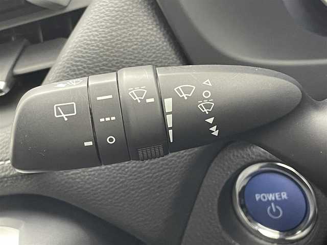トヨタ ＲＡＶ４ ハイブリットG 茨城県 2019(令1)年 1.7万km センシュアルレッドマイカ 純正ナビ/バックカメラ/フルセグ/デジタルインナーミラー/衝突被害軽減ブレーキ/車線逸脱抑制装置/レーダークルーズコントロール/オートマチックハイビーム/クリアランスソナー/BSM/ETC2.o/ドラレコ/シートヒーター/純正18インチAW/LEDヘッドライト/スマートキー