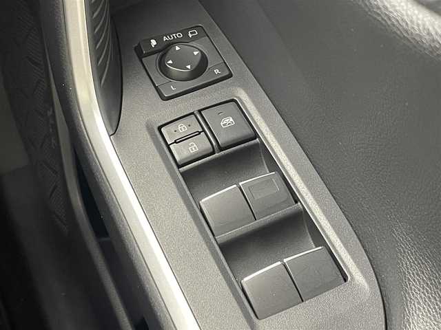 トヨタ ＲＡＶ４ ハイブリットG 茨城県 2019(令1)年 1.7万km センシュアルレッドマイカ 純正ナビ/バックカメラ/フルセグ/デジタルインナーミラー/衝突被害軽減ブレーキ/車線逸脱抑制装置/レーダークルーズコントロール/オートマチックハイビーム/クリアランスソナー/BSM/ETC2.o/ドラレコ/シートヒーター/純正18インチAW/LEDヘッドライト/スマートキー