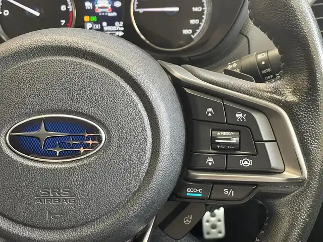 スバル フォレスター ハイブリッド アドバンス 岩手県 2019(平31)年 9.9万km クリスタルホワイトP ４WD/ワンオーナー/MTモード付きAT/衝突被害軽減システム/ドライバーモニタリングシステム/アダプティブフロントライティングシステム/レーンアシスト/横滑り防止装置/クルーズコントロール/フロント、バックカメラ/オートライト/純正LEDヘッドライト/純正ナビ/フルセグTV/パワーシート/ルーフレール/純正フロアマット