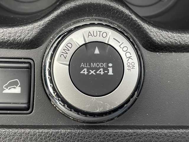 日産 エクストレイル 20X 三重県 2015(平27)年 9.2万km バーニングレッド 純正8型ナビ/バックカメラ/前席シートヒーター/フルセグTV/ヒーテッドドアミラー/純正フロアマット/オートライト/ビルトインETC/電動格納ミラー