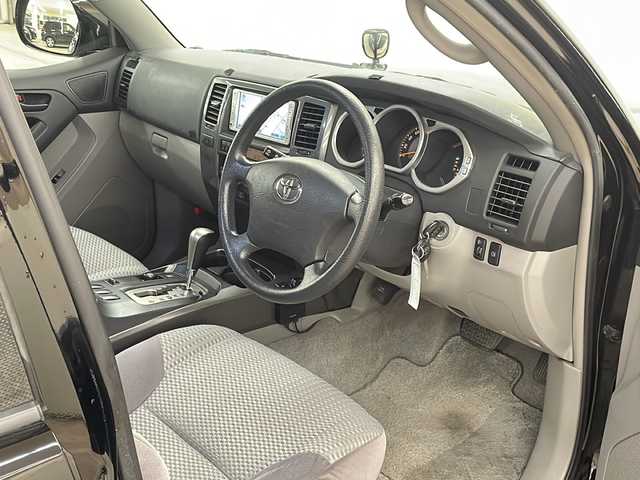 トヨタ ハイラックス サーフ SSR－X LTD 道央・札幌 2007(平19)年 11.6万km ブラック /4WD//純正DVDナビ：ND3T-W57/（CD/DVD/MD/ラジオ/テレビ）//バックカメラ//オートエアコン//オートライト//センターデフロック//ETC//前後録画ドライブレコーダー//フォグライト