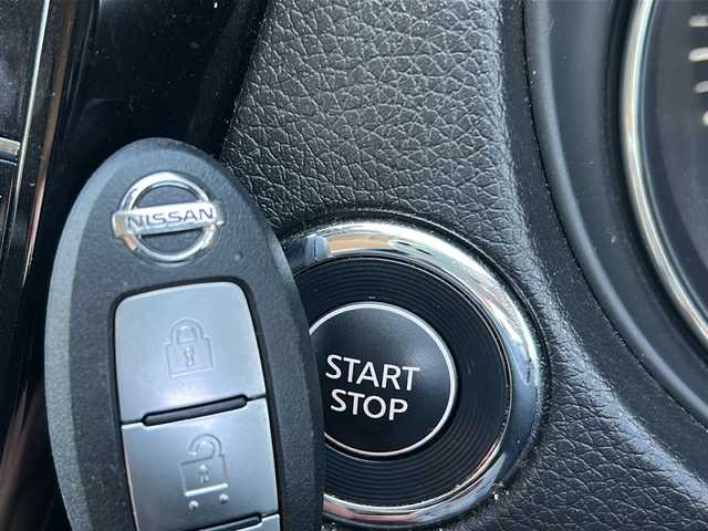 日産 エクストレイル ハイブリッド 20Xi 秋田県 2020(令2)年 4.6万km チタニウムカーキ 純正SDナビ/純正CD、DVD、BT、フルセグTV/純正17インチAW/前後コーナーセンサー/４WD/ETC/スペアキー/取説、保証書