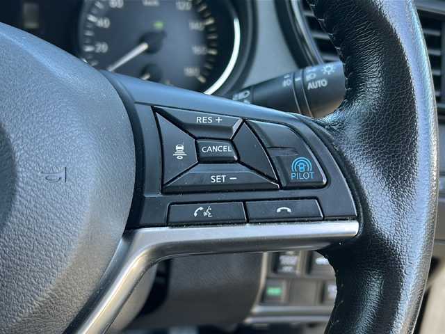 日産 エクストレイル ハイブリッド 20Xi 秋田県 2020(令2)年 4.6万km チタニウムカーキ 純正SDナビ/純正CD、DVD、BT、フルセグTV/純正17インチAW/前後コーナーセンサー/４WD/ETC/スペアキー/取説、保証書