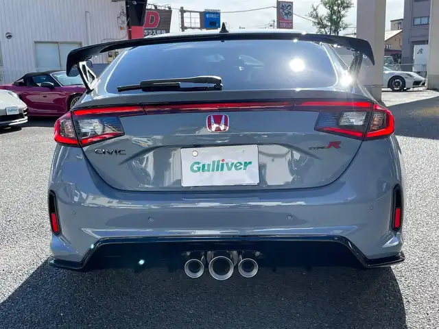 ホンダ シビック タイプR 神奈川県 2025(令7)年 0.1千km ソニックグレーパール ワンオーナー/純正メモリーナビ・地デジTV/純正USB/BT再生/バックモニター/ビルトインETC2.0/純正19インチAW/ブレンボブレーキ/LEDヘッドライト/ホンダセンシング/レーダークルーズコントロール/PCS/LKA/BSM/標識検知/コーナーセンサー/純正フロアマット/プッシュスタート/スマートキー×2/保証書・取説あり