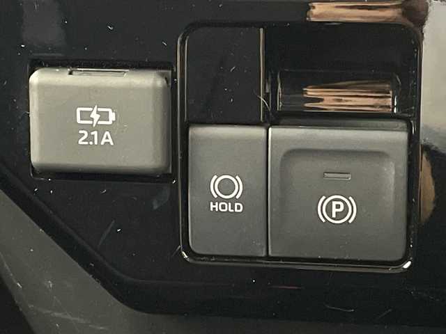 トヨタ ルーミー カスタムG 岐阜県 2023(令5)年 1.8万km ブラックマイカメタリック 社外ディスプレイオーディオ/(ラジオ/Bluetooth/CD)/両側パワースライドドア/衝突軽減ブレーキ/レーンキープアシスト/レーダークルーズコントロール/ステアリングスイッチ/LEDヘッドライト/ドライブレコーダー/ETC/スペアキー/スタッドレスAWセット積み込み