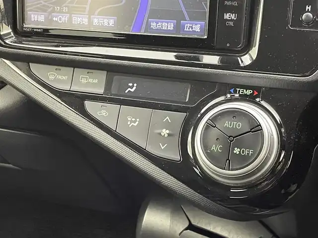 トヨタ アクア 群馬県 2016(平28)年 1.8万km ライムホワイトパールクリスタルシャイン 純正７インチＳＤナビ　純正ドライブレコーダー　クルーズコントロール　ステアリングリモコン　フルセグＴＶ　バックカメラ　フォグライト　オートライト　プッシュスタート　スマートキー　電動格納ミラー　禁煙車