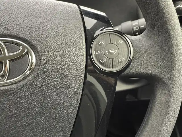 トヨタ アクア 群馬県 2016(平28)年 1.8万km ライムホワイトパールクリスタルシャイン 純正７インチＳＤナビ　純正ドライブレコーダー　クルーズコントロール　ステアリングリモコン　フルセグＴＶ　バックカメラ　フォグライト　オートライト　プッシュスタート　スマートキー　電動格納ミラー　禁煙車