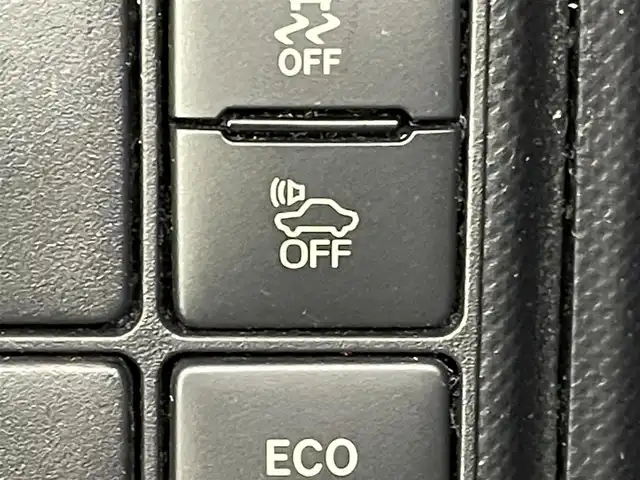 トヨタ アクア 群馬県 2016(平28)年 1.8万km ライムホワイトパールクリスタルシャイン 純正７インチＳＤナビ　純正ドライブレコーダー　クルーズコントロール　ステアリングリモコン　フルセグＴＶ　バックカメラ　フォグライト　オートライト　プッシュスタート　スマートキー　電動格納ミラー　禁煙車