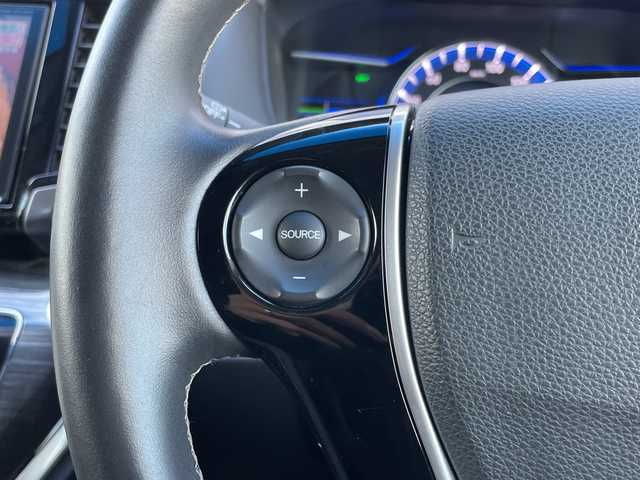 ホンダ オデッセイ ハイブリッド アブソルートセンシングEXパック 千葉県 2017(平29)年 5.8万km クリスタルブラックパール 純正8インチナビ/(フルセグTV/BT/CD/DVD/FM/AM)/デジタルインナーミラー型前後ドラレコ/ブラインドスポットモニター/純正フリップダウンモニター/大型アームレスト/衝突被害軽減システム/車線逸脱警報/追従式クルーズコントロール/ハーフレザーシート/両側パワースライドドア/横滑り防止装置/ビルトインETC/アイドリングストップ/LEDヘッドライト/フォグランプ/オートライト/ウィンカーミラー/電動格納ミラー/純正17インチAW/シートリフター/プッシュスタート/スマートキー/フロアマット