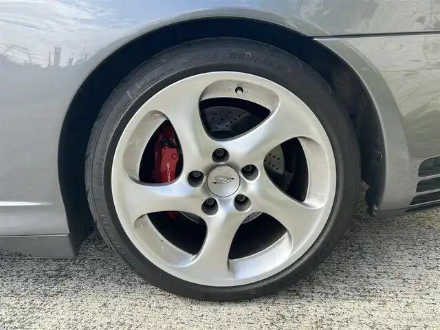 ポルシェ ９１１ カレラ4 S 長崎県 2004(平16)年 11.4万km シールグレー 社外HDDナビ/（CD/DVD/MSV）/レザーシート/パワーシート/BOSEサウンドシステム/ドライブレコーダー/ETC/純正18インチAW