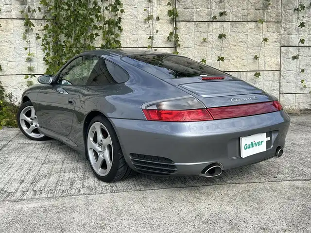 ポルシェ ９１１ カレラ4 S 長崎県 2004(平16)年 11.4万km シールグレー 社外HDDナビ/（CD/DVD/MSV）/レザーシート/パワーシート/BOSEサウンドシステム/ドライブレコーダー/ETC/純正18インチAW