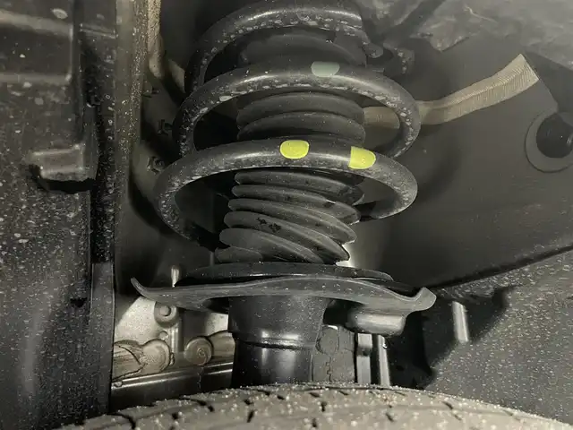 日産 セレナ e－パワー ハイウェイスター V 岡山県 2025(令7)年 0.7万km ゴールド プロパイロット/オートステップ/ワイヤレス充電/純正12.3インチナビ/(Bluetooth/フルセグTV/USB/Carplay/HDMI)/両側電動スライドドア/全方位カメラ/レーダークルーズコントロール/コーナーセンサー(前後)/純正LEDヘッドライト/オートハイビーム/カーテンエアバック/レーンアシスト/オートブレーキホールド/ビルトインETC2.0/純正ドライブレコーダー(前)/純正バイザー/純正フロアマット/純正16インチアルミホイール/スマートキー(2本)