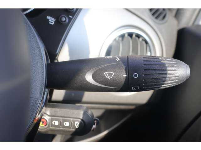 アバルト ５９５ ツーリズモ 大分県 2020(令2)年 1.4万km 白 ワンオーナー/アクラポビッチマフラー/純正ディスプレイオーディオ/ＣａｒＰｌａｙ/Bluetooth/バックカメラ/パーキングセンサー/赤革レザーシート/パドルシフト/ＨＩＤヘッドライト/純正１７インチＡＷ/純正フロアマット/ＥＴＣ/純正ドライブレコーダー（前後）