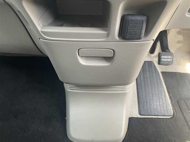 ホンダ Ｎ ＢＯＸ G Lパッケージ 東京都 2012(平24)年 6.8万km クリスタルブラックパール (株)IDOMが運営する【じしゃロン昭島店】の自社ローン専用車両になります。こちらは現金またはオートローンご利用時の価格です。自社ローンご希望の方は別途その旨お申付け下さい