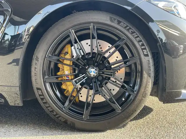 ＢＭＷ Ｍ３ コンペティション 栃木県 2021(令3)年 2.9万km サファイアブラックP 純正メモリナビ/【フルセグTV/Bluetooth・USB・AppleCarPlay】/harman/kardonサウンドシステム/全方位カメラ/クリアランスソナー/パドルシフト/前後ドライブレコーダー/ルームミラー一体型ETC/ヘッドアップディスプレイ/ＢＳＭ/スマートキー/プッシュスタート/GPSLaser/インテリジェントセーフティ/パーキングアシスト/PDC自動起動/アクティブPDC緊急ブレーキ/レーンチェンジアシスト/ドライバー注意喚起アシスト/クルーズコントロール(追従式)/黒革シート/前席パワーシート/前席エアシート/LEDヘッドランプ/純正フロアマット/スペアキー１/保証書/取扱説明書