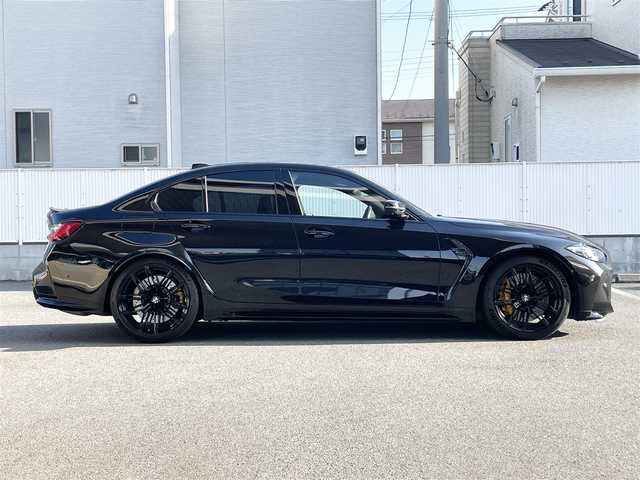 ＢＭＷ Ｍ３ コンペティション 栃木県 2021(令3)年 2.9万km サファイアブラックP 純正メモリナビ/【フルセグTV/Bluetooth・USB・AppleCarPlay】/harman/kardonサウンドシステム/カーボンルーフパッケージ/全方位カメラ/クリアランスソナー/パドルシフト/前後ドライブレコーダー/ルームミラー一体型ETC/ヘッドアップディスプレイ/ＢＳＭ/スマートキー/プッシュスタート/GPSLaser/インテリジェントセーフティ/パーキングアシスト/PDC自動起動/アクティブPDC緊急ブレーキ/レーンチェンジアシスト/ドライバー注意喚起アシスト/クルーズコントロール(追従式)/黒革シート/前席パワーシート/前席エアシート/LEDヘッドランプ/純正フロアマット/スペアキー１/保証書/取扱説明書
