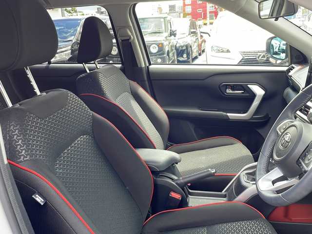 トヨタ ライズ Z 道央・札幌 2020(令2)年 3.4万km シャイニングホワイトパール ワンオーナー/4WD/ターボ/9インチ純正SDナビ/　(フルセグTV/AM/FM/CD/DVD/SD/Bluetooth)/バックカメラ/寒冷地仕様/ステアリングスイッチ/ビルトインETC/衝突被害軽減ブレーキ/横滑り防止機能/クリアランスソナー/追従型クルーズコントロール/前席シートヒーター/アイドリングストップ/純正AW付冬タイヤ積込/スペアキー/純正エンジンスターター