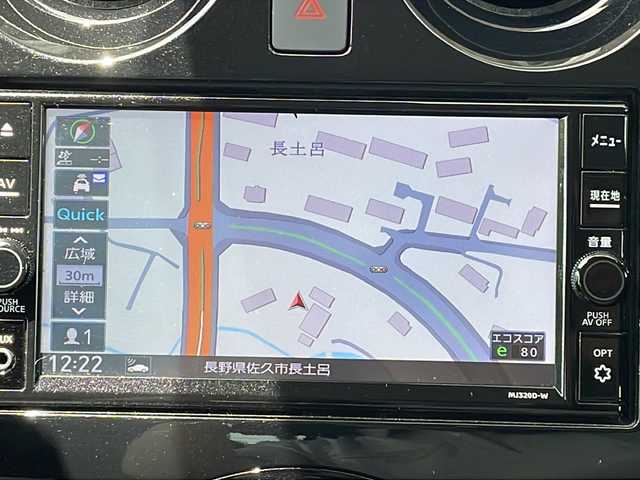日産 ノート e－パワー メダリスト FOUR 長野県 2020(令2)年 7.6万km パール ４WD/エマージェンシーブレーキ/純正メモリナビ/バックカメラ/ETC/ドライブレコーダー/ハーフレザーシート/社外１４インチアルミ/コーナーセンサー/インテリジェントキー/保証書/スペアキー