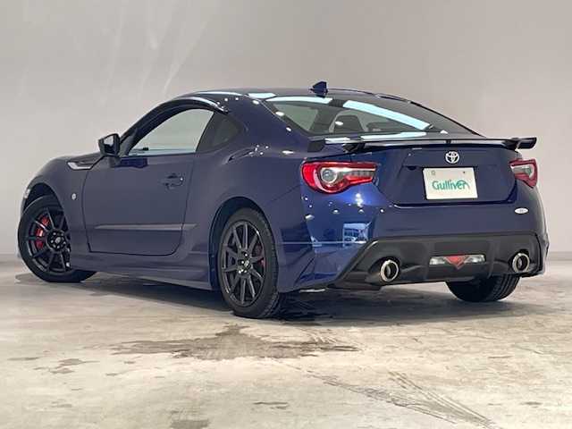 トヨタ ８６ GT リミテッド ブラックPKG 宮城県 2018(平30)年 5.3万km アズライトブルー クルーズコントロール/バックフォグ/TRDサスペンション/純正ブレンボキャリパー/社外エアロパーツ（モデリスタ）/ステアリングスイッチ/サイドバイザー/純正SDナビ/純正フルセグTV/テレビキット/Bluetooth接続/純正ドライブレコーダー/バックカメラ/オートライト/LEDヘッドライト/ハーフレザー/シートヒーター/ローダウン