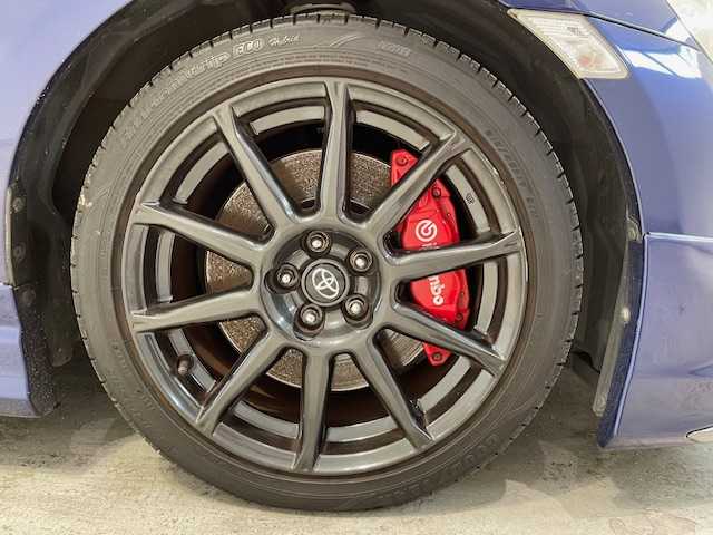 トヨタ ８６ GT リミテッド ブラックPKG 宮城県 2018(平30)年 5.3万km アズライトブルー クルーズコントロール/バックフォグ/TRDサスペンション/純正ブレンボキャリパー/社外エアロパーツ（モデリスタ）/ステアリングスイッチ/サイドバイザー/純正SDナビ/純正フルセグTV/テレビキット/Bluetooth接続/純正ドライブレコーダー/バックカメラ/オートライト/LEDヘッドライト/ハーフレザー/シートヒーター/ローダウン