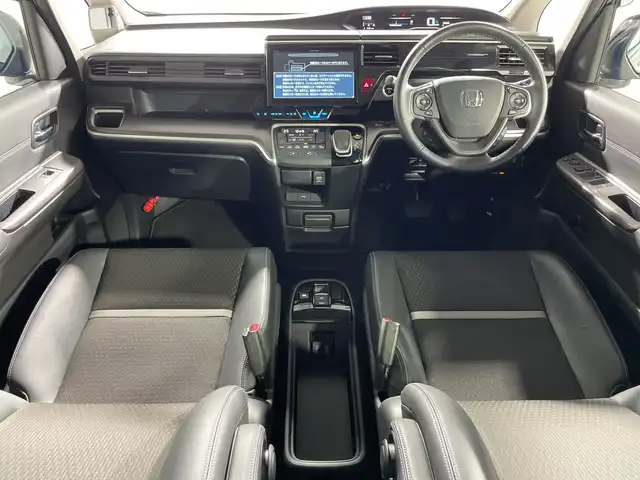 ホンダ ステップワゴン スパーダ eHEV G EXホンダS 神奈川県 2021(令3)年 2.1万km プレミアムスパークルブラックパール ホンダセンシング/社外10インチナビ/・BT/フルセグTV/CD/DVD/SD/USB/バックカメラ/ハーフレザーシート/シートヒーター(D/N)/電動サイドブレーキ/オートブレーキホールド/両側電動スライドドア/ビルトインETC2.0/ドライブレコーダー/革巻きステアリング/ステアリングスイッチ/Auroライト/スマートキー/プッシュスタートボタン/スペアキー/シートリフター/電動格納ミラー/ウィンカーミラー/LEDヘッドライト/フォグランプ/純正アルミホイール/社外フロアマット/社外ドアバイザー