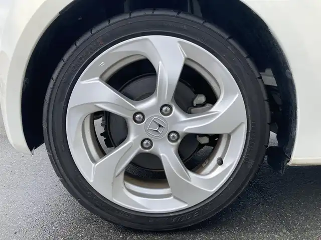 ホンダ Ｓ６６０ β 静岡県 2016(平28)年 1.3万km プレミアムスターホワイトP 純正センターディスプレイ/　AM FM Bluetooth/ETC/パドルシフト/LEDヘッドライト/オートライト/ステアリングスイッチ/スポーツファブリックシート/ロールトップ/純正アルミホイール/純正フロアマット/スマートキー×2本/プッシュスタート/ワンオーナー/バックカメラ