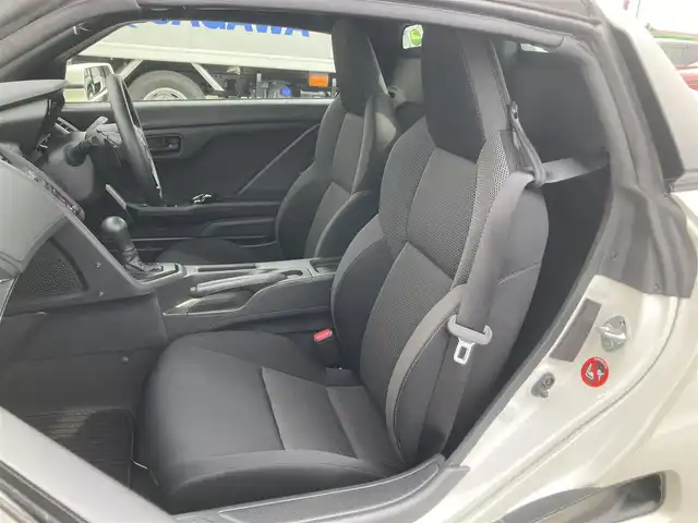 ホンダ Ｓ６６０ β 静岡県 2016(平28)年 1.3万km プレミアムスターホワイトP 純正センターディスプレイ/　AM FM Bluetooth/ETC/パドルシフト/LEDヘッドライト/オートライト/ステアリングスイッチ/スポーツファブリックシート/ロールトップ/純正アルミホイール/純正フロアマット/スマートキー×2本/プッシュスタート/ワンオーナー/バックカメラ